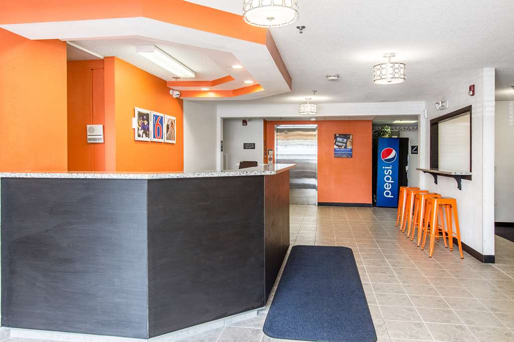Motel 6 Streetsboro OH - photo 24