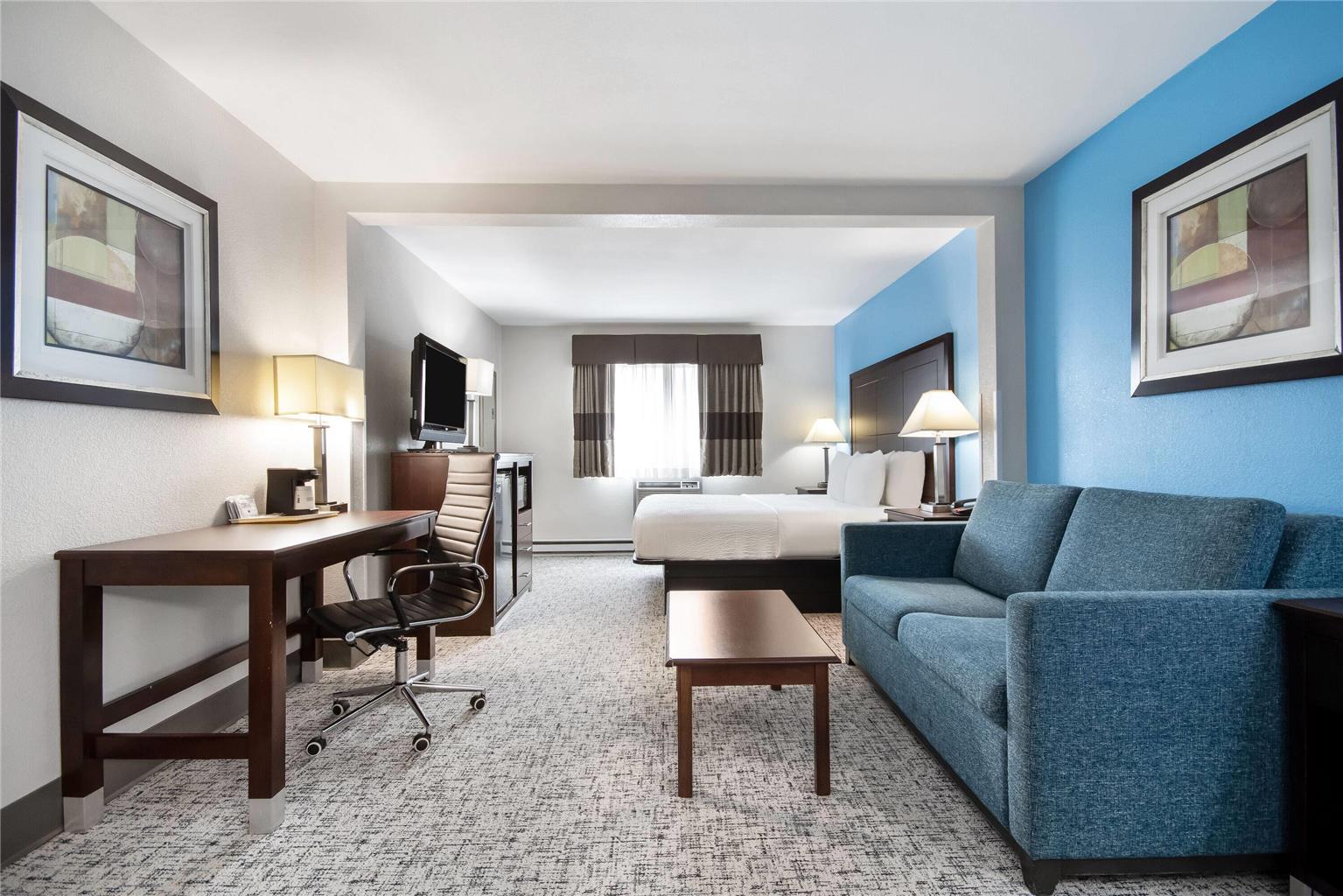 Baymont by Wyndham Marinette - photo 26