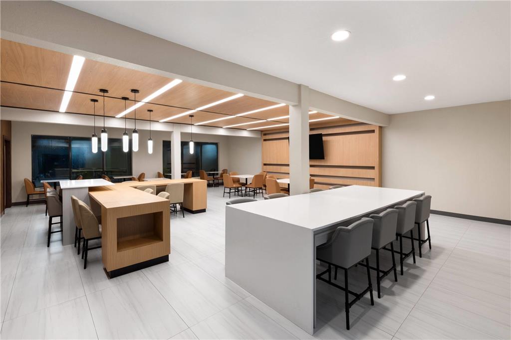 Hawthorn Extended Stay by Wyndham College Station South - photo 25