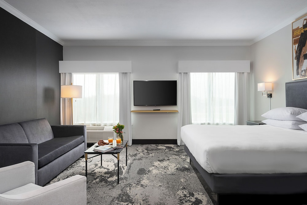 Champions Club and Hotel Houston Westchase - photo 25