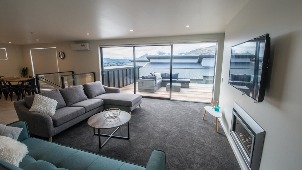 Urban Sanctuary Holiday home 5 — 4-Star Luxury Hotel in Queenstown, New Zealand