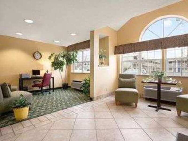 Days Inn & Suites by Wyndham Lafayette IN - photo 8