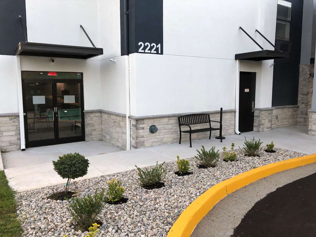 Best Western Lexington Inn - photo 14
