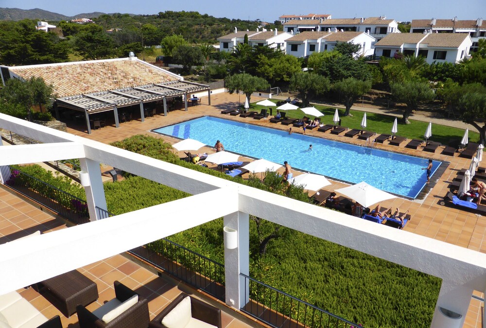 Hotel Sol Ixent - carbon neutral hotel in Cadaques