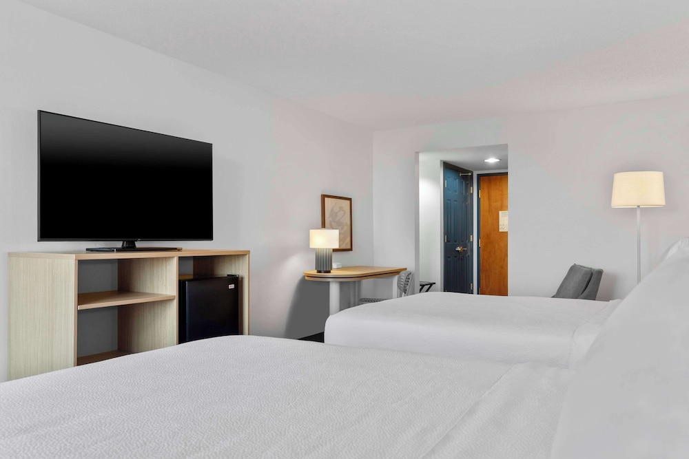 Spark by Hilton Greensboro - photo 7