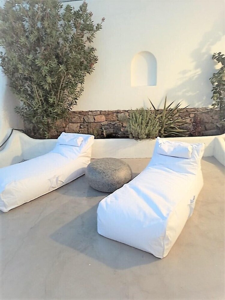 Marleon - carbon neutral hotel in Mykonos