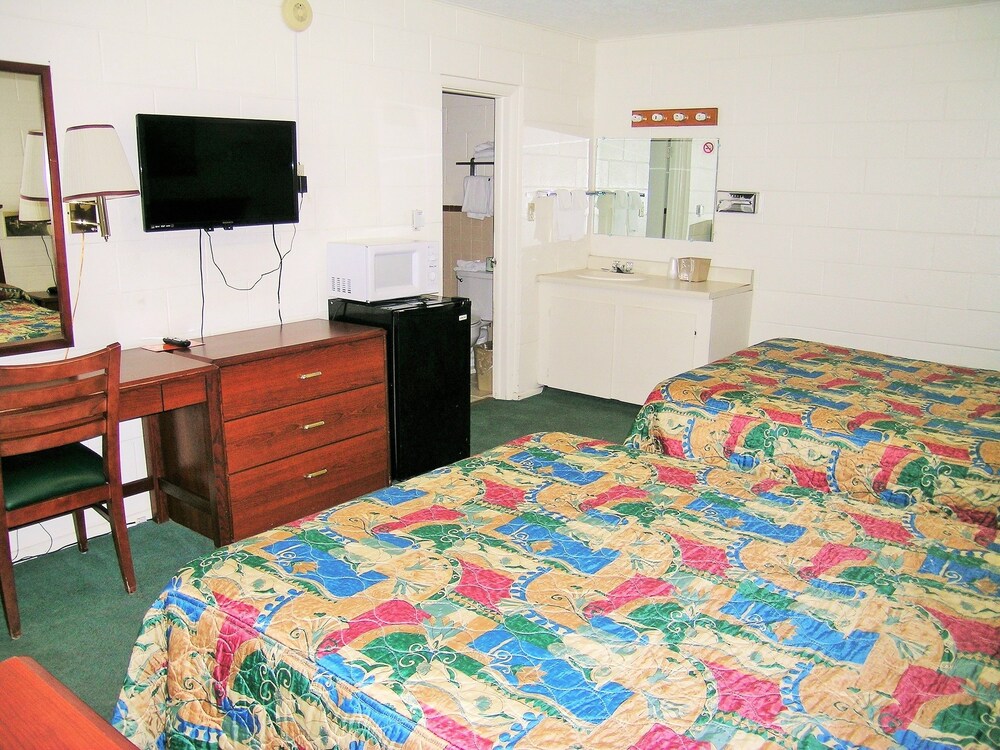 Travel Inn of La Junta - photo 21