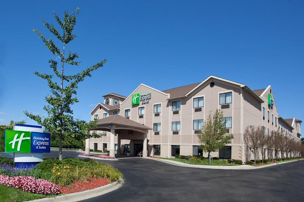 Holiday Inn Express Hotel & Suites Belleville an IHG Hotel - featured photo