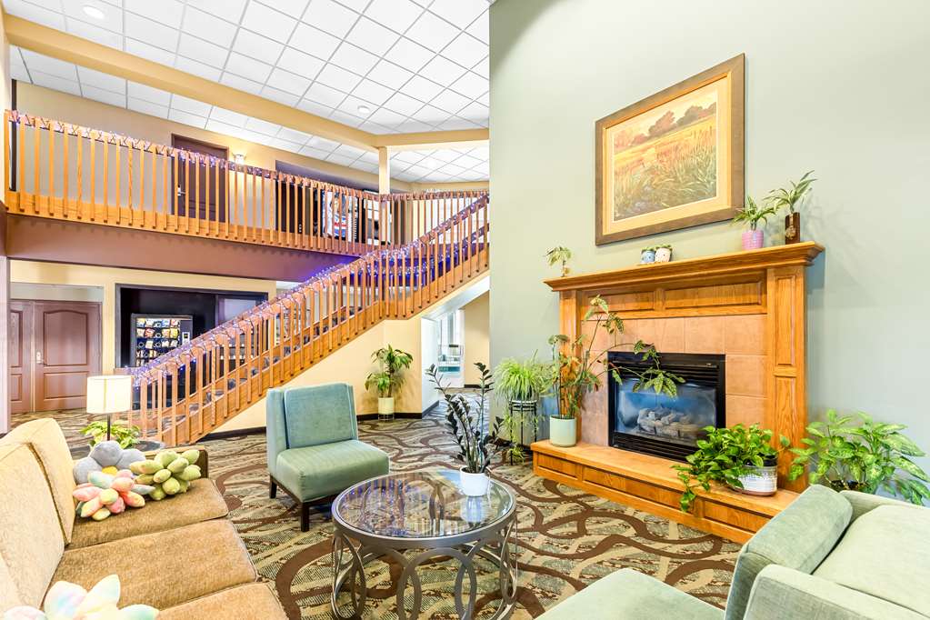 Best Western Holiday Manor - photo 12