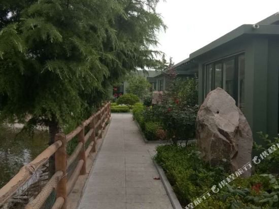 Jinghechun Hotel - last minute hotel in Qingdao