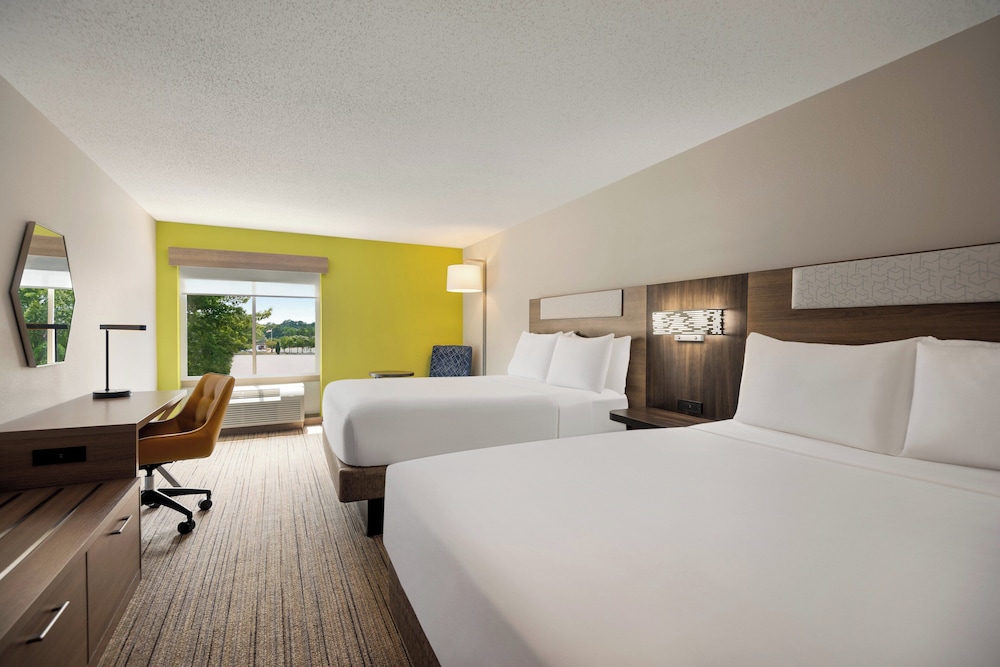 Holiday Inn Express Hotel & Suites Fredericksburg by IHG - photo 12