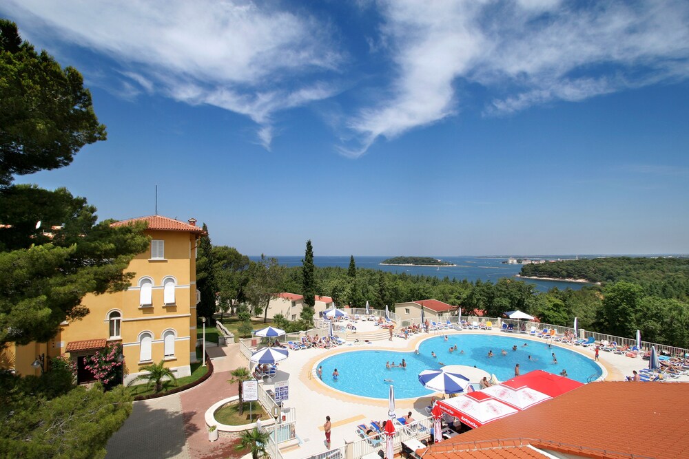 Studio Apartments Laguna Bellevue — 4-Star Luxury Hotel in Porec, Croatia