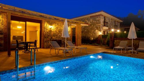 Ahu 2 Bedroom Holiday Villa Kayaköy Ölüdeniz — 4-Star Luxury Hotel in Fethiye, Turkey