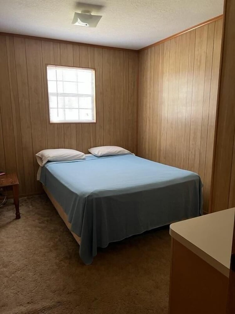 Rayburn Country Resort - photo 13