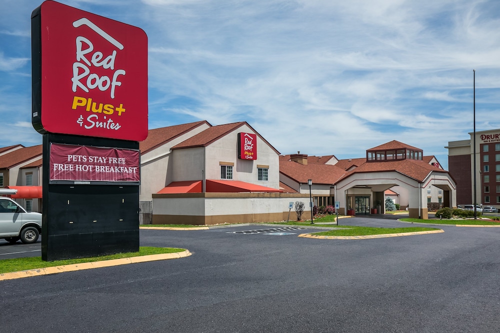 Red Roof Inn PLUS & Suites Knoxville West Cedar Bluff - photo 52