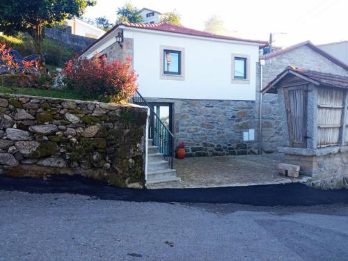 Casa Tia Vina Serra — 4-Star Luxury Hotel in Arouca, Portugal