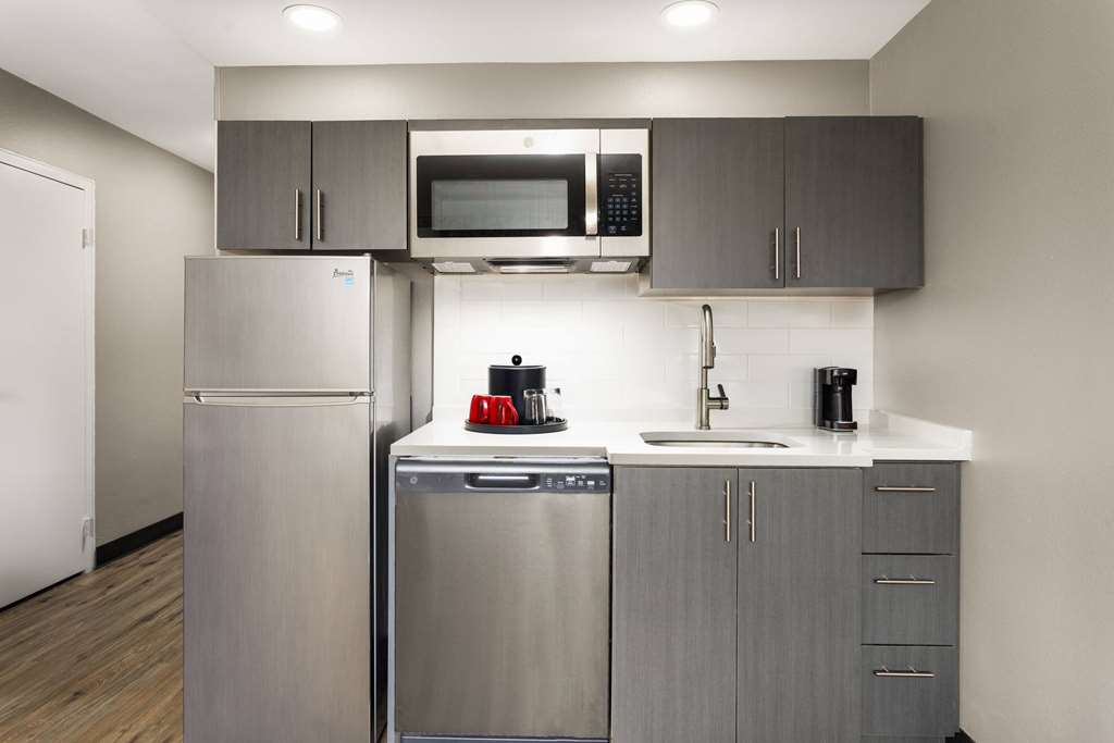 Hawthorn Extended Stay by Wyndham Ellsworth Bar Harbor - photo 13