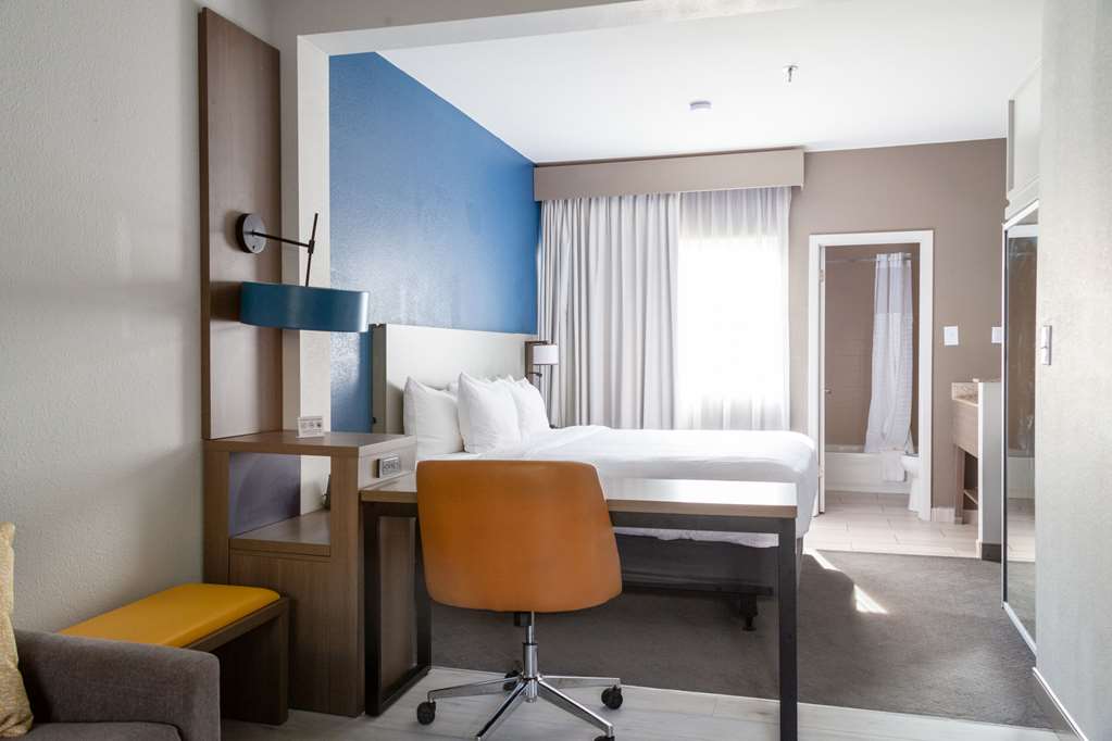 Comfort Suites Baton Rouge South I 10 - photo 10