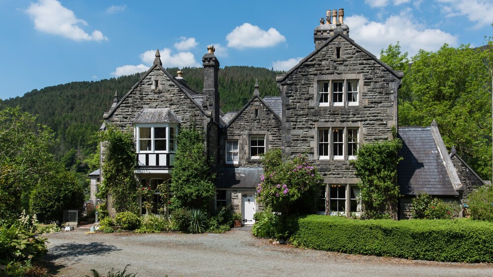 Farchynys Hall in Barmouth, United Kingdom