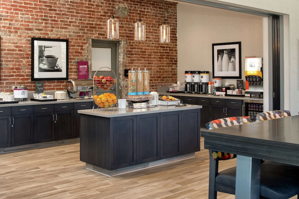 Hampton Inn Petaluma CA - photo 20