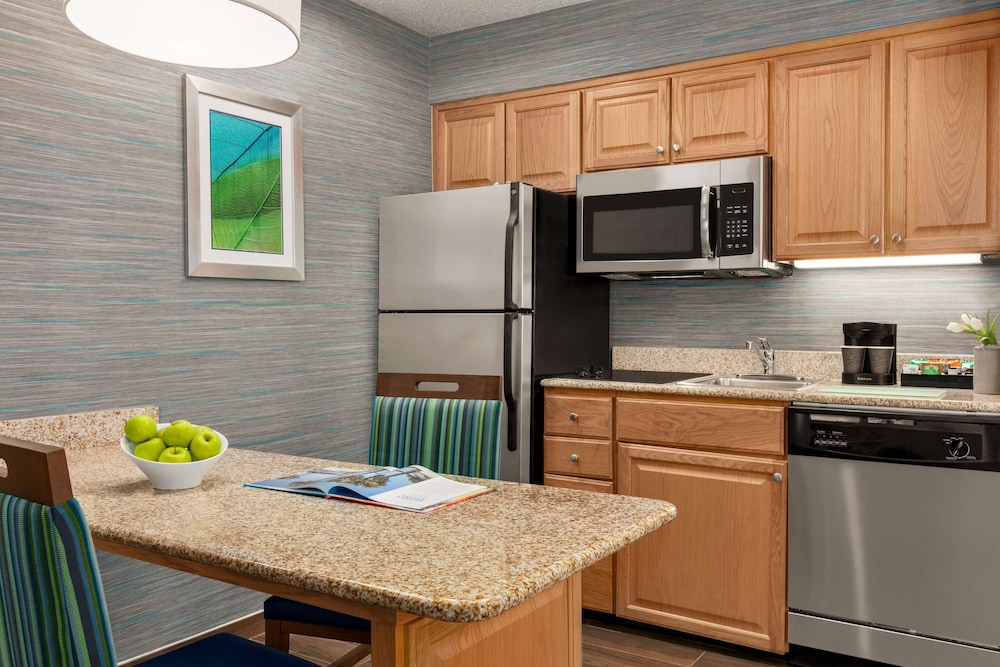 Homewood Suites by Hilton Fort Myers - photo 23