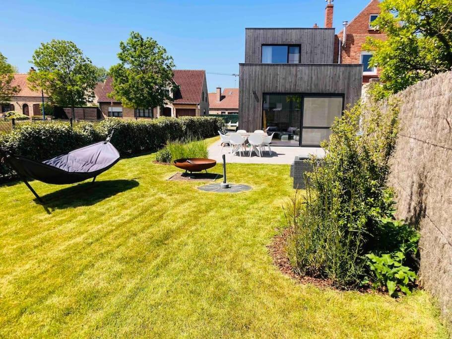 Casa fontanita — 4-Star Luxury Hotel in Oostduinkerke, Belgium