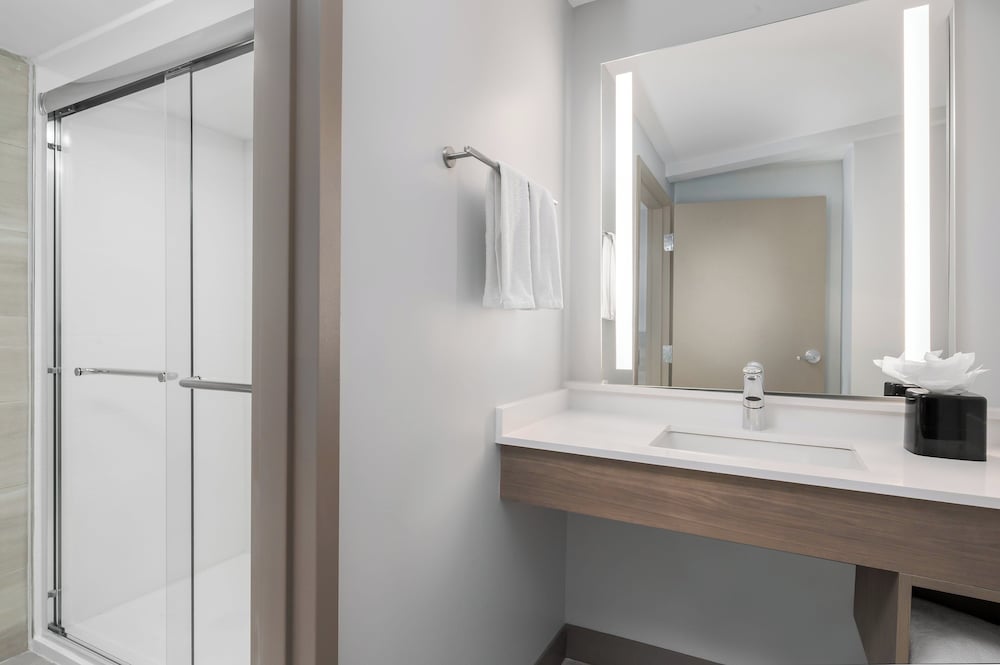 Holiday Inn Express Hilton Head Island by IHG - photo 32