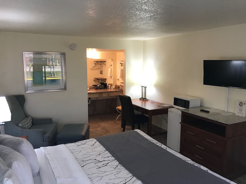 At Home Inn - photo 11