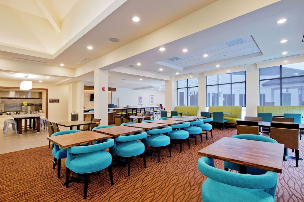 Hilton Garden Inn Martinsburg - photo 7