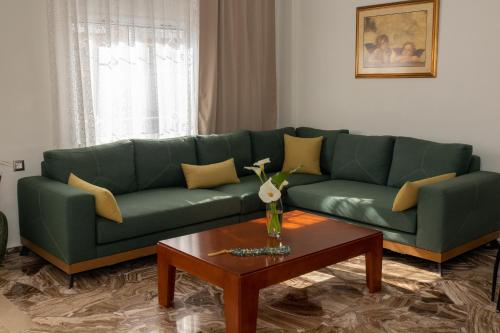 Rest Hotel Hozumi - carbon neutral hotel in Gujo
