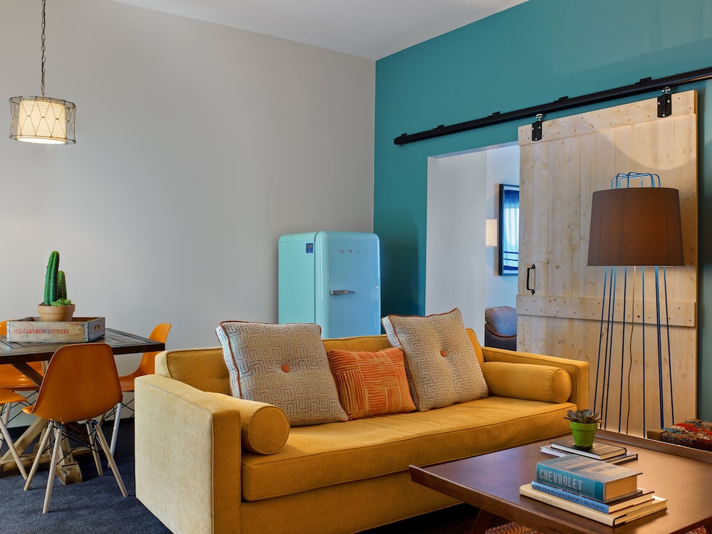 Lone Star Court by Valencia Hotel Collection - photo 6