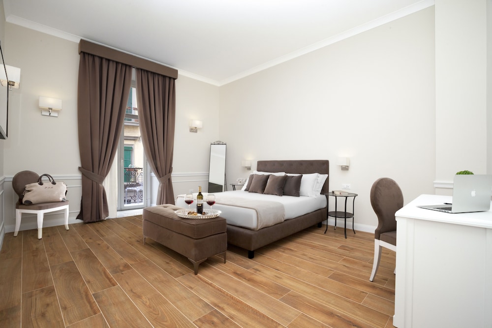 La Fontanina Suites - last minute hotel in Naples