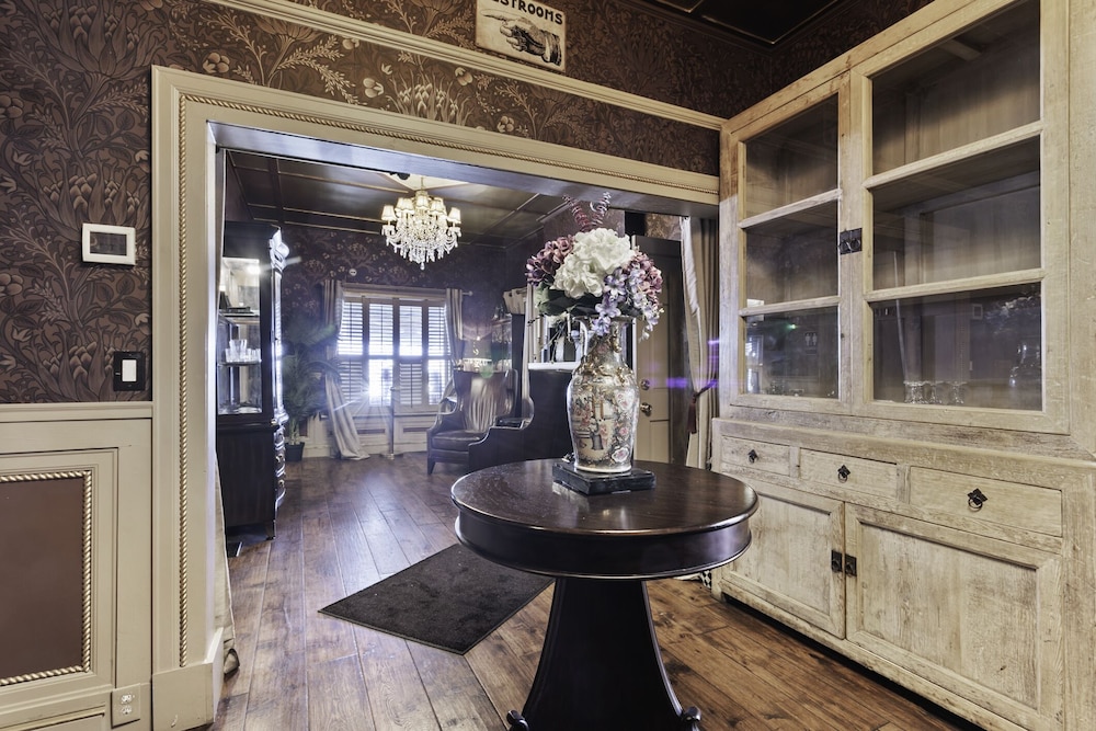 Casablanca Inn on the Bay - photo 3