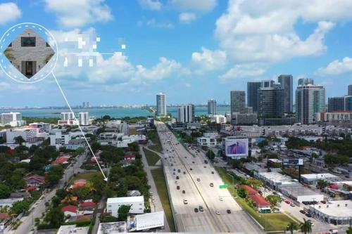 Stylish Lux Apt 5 min walking to Design District apt 7 — 4-Star Luxury Hotel in Miami, United States
