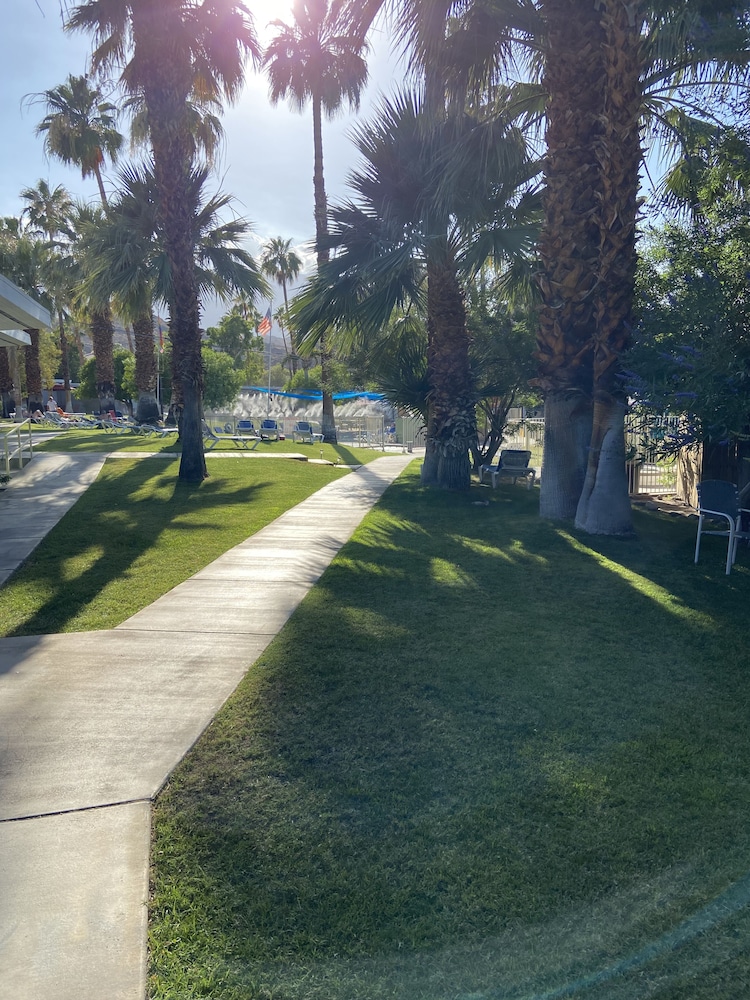 CCBC Resort Hotel A Gay Men's Resort - photo 65