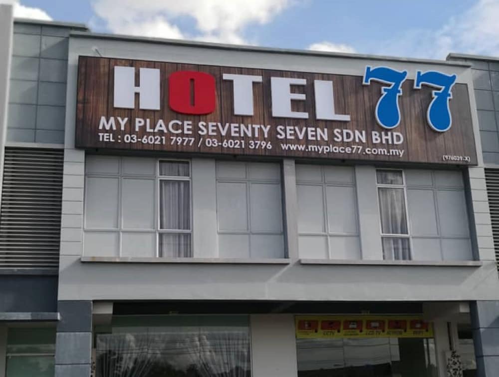 Hotel 77 — hotel in Serendah