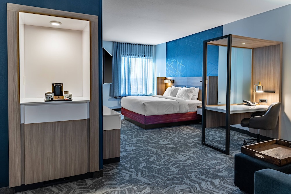SpringHill Suites by Marriott Overland Park Leawood - photo 10