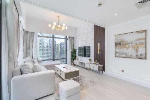 Luxury 2BHK in Jumeirah Late Towers JLT 2609 - carbon neutral hotel in Dubai