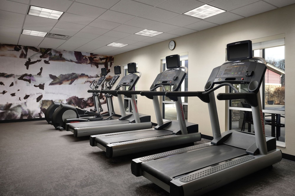 Residence Inn by Marriott Grand Rapids Airport - photo 19