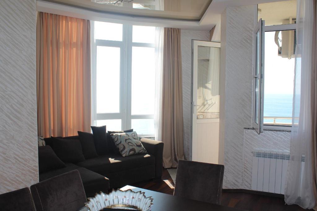 Gorgiladze Seaside Apartment