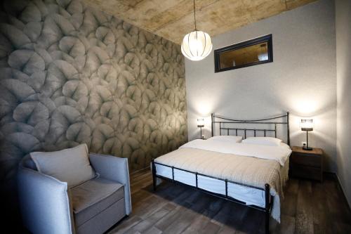1 BR Apartment in Isani