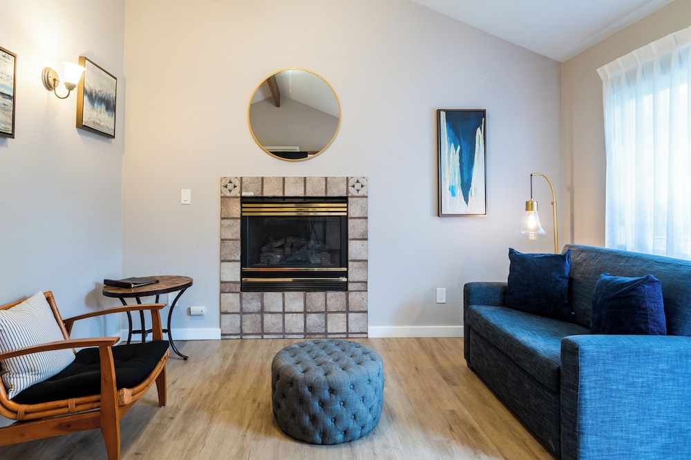 Inn at Haystack Rock - photo 40
