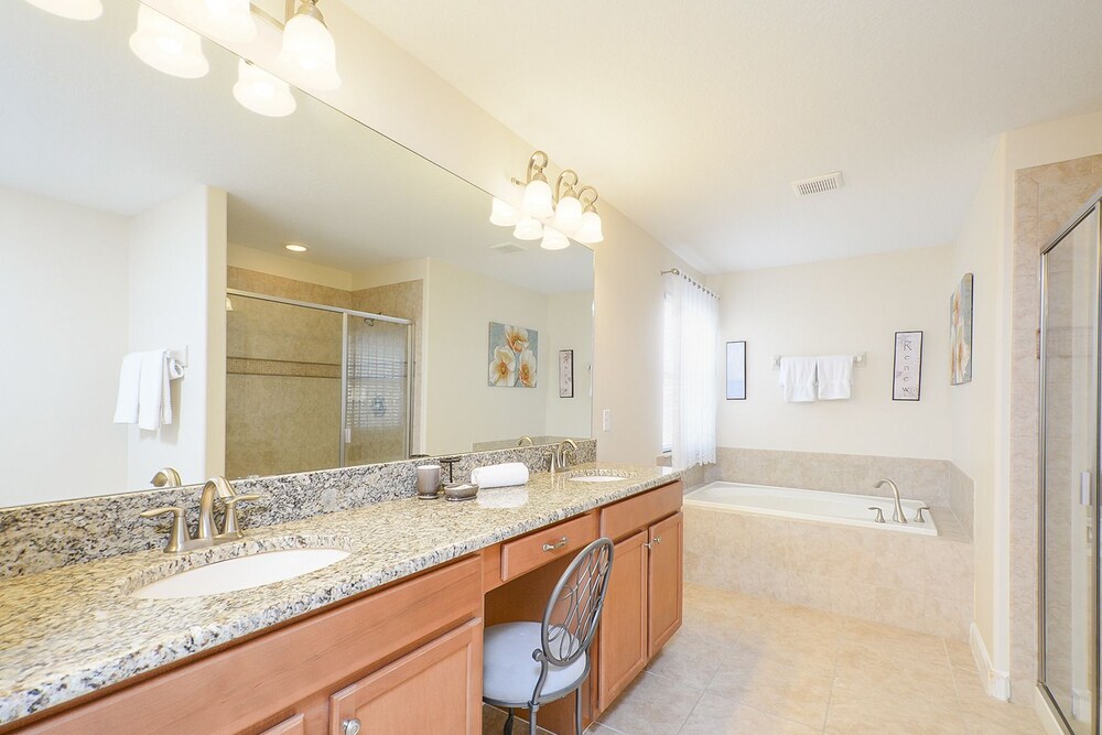 Paradise Palms Resort by VHC Hospitality - photo 75