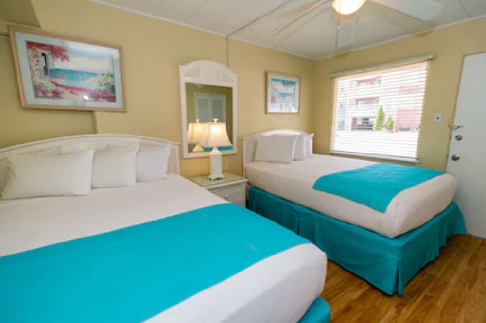 Aztec Motel - photo 15