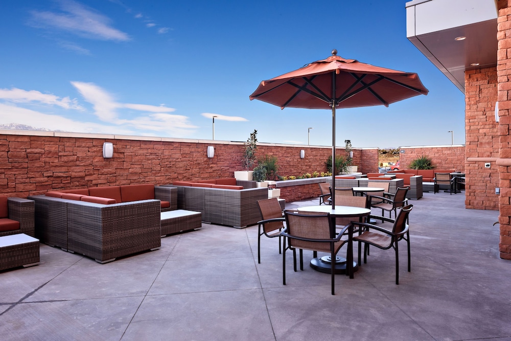 Holiday Inn St. George Conv Ctr by IHG - photo 20