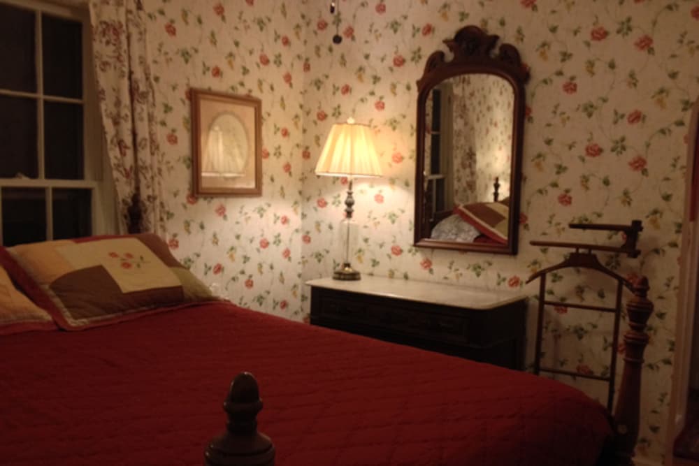 Black Mountain Inn - photo 3