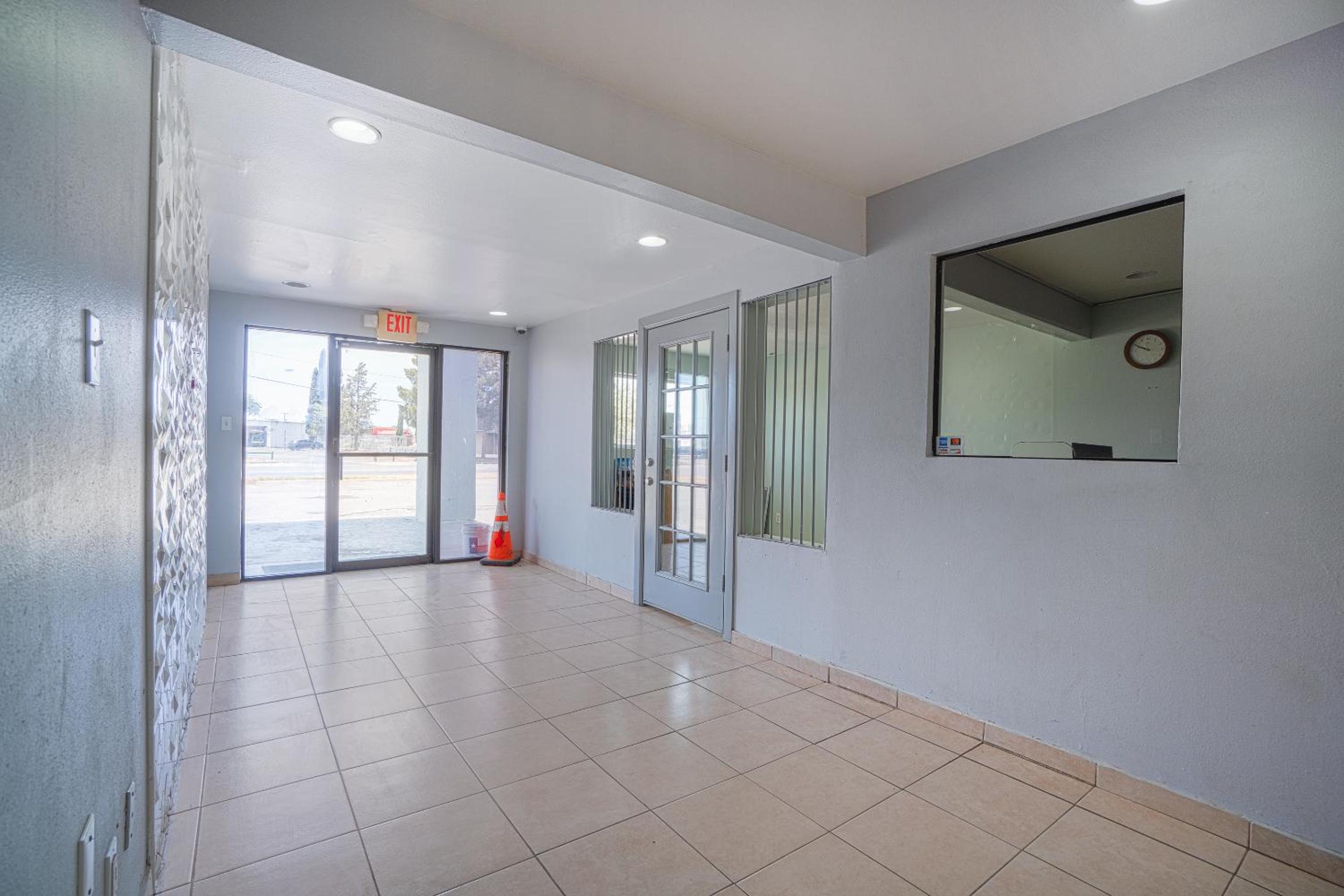 OYO Hotel Midland - photo 83