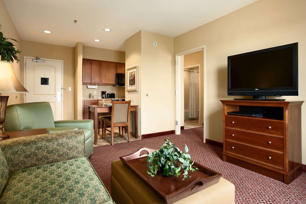 Homewood Suites by Hilton DecaturForsyth - photo 20