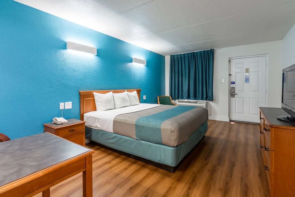 Motel 6 North Little Rock AR McCain - photo 8