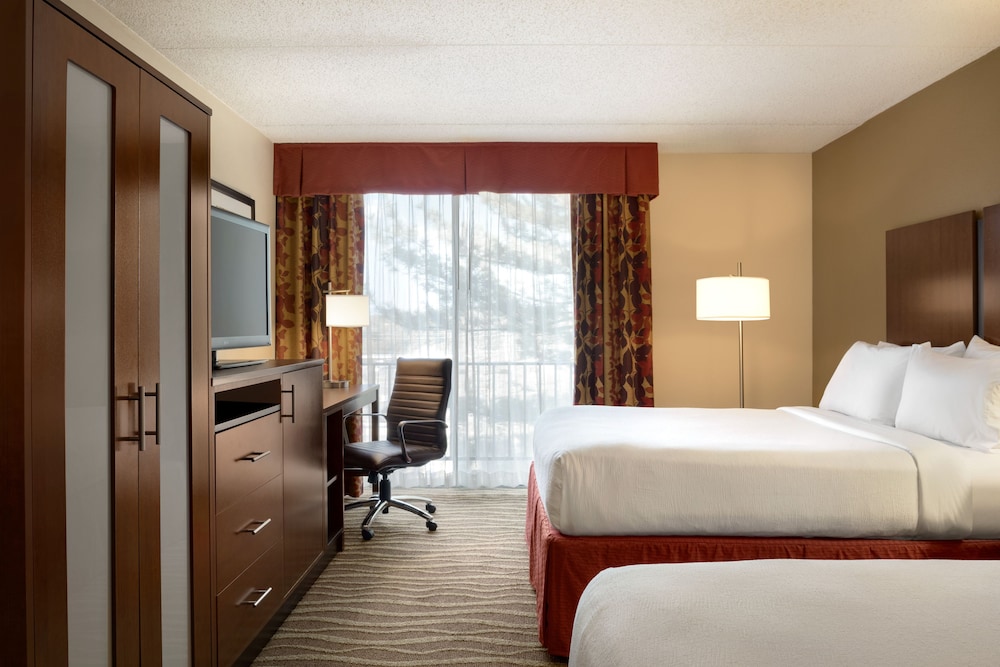 Holiday Inn Hotel & Suites Des Moines Northwest by IHG - photo 8